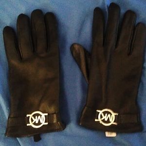 Michael kors gloves